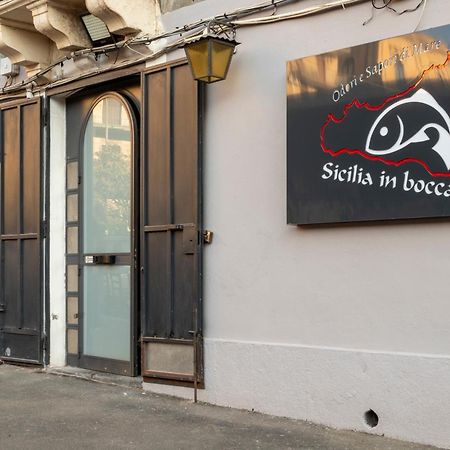 Ivana B&B カターニア エクステリア 写真